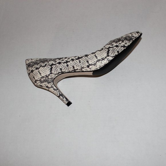 COLE HAAN JULIANNA SNAKESKIN PRINT PUMP - Picture 4 of 7